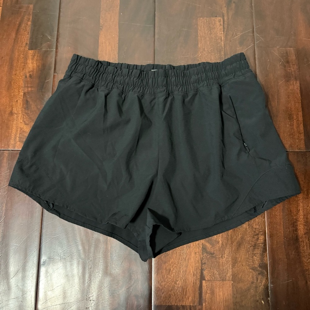 Calia By Carrie Underwood Black Athletic Shorts Women’s Size Small